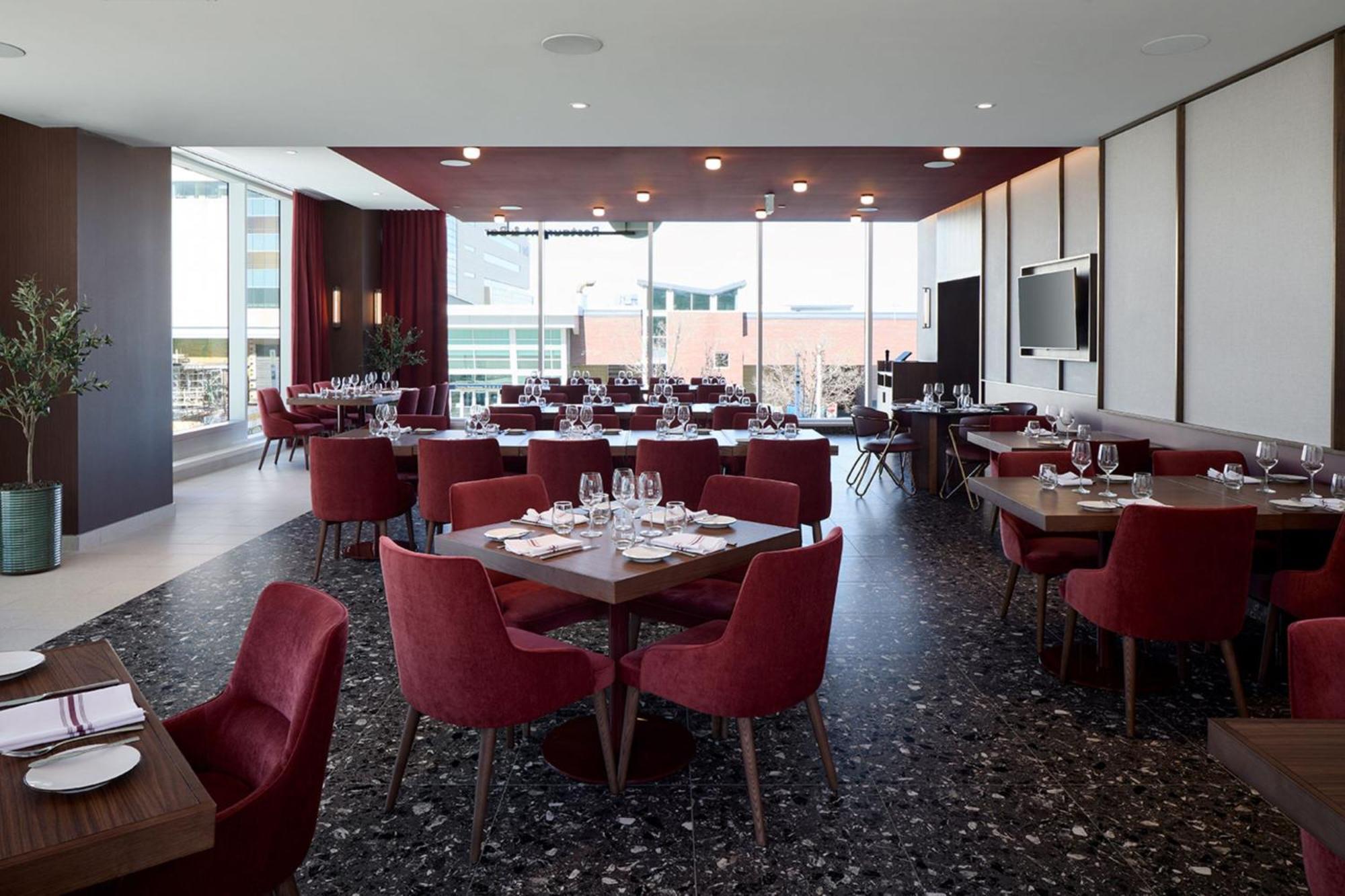 Hotel Courtyard By Marriott Montreal Laval Esterno foto