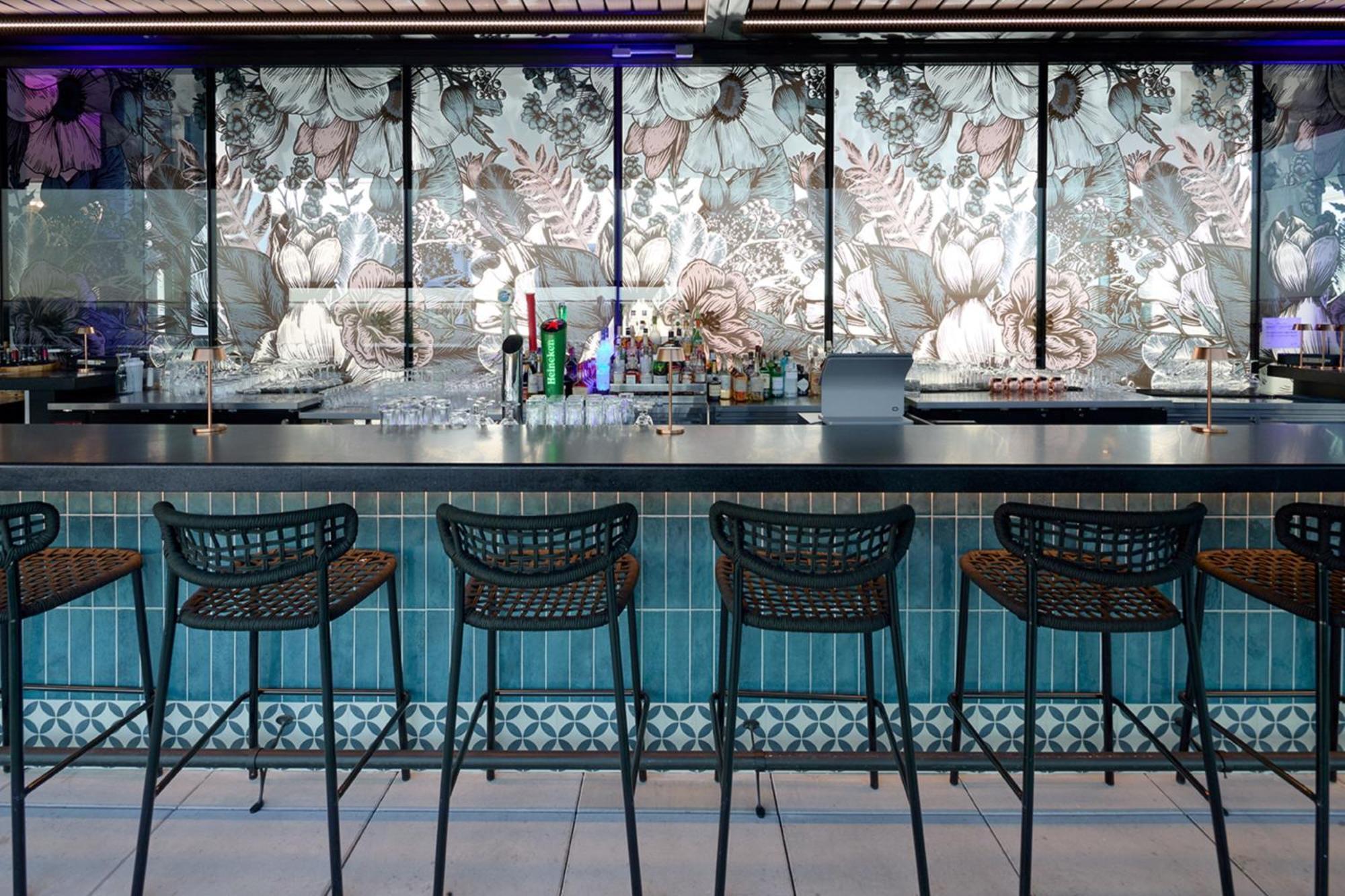 Hotel Courtyard By Marriott Montreal Laval Esterno foto