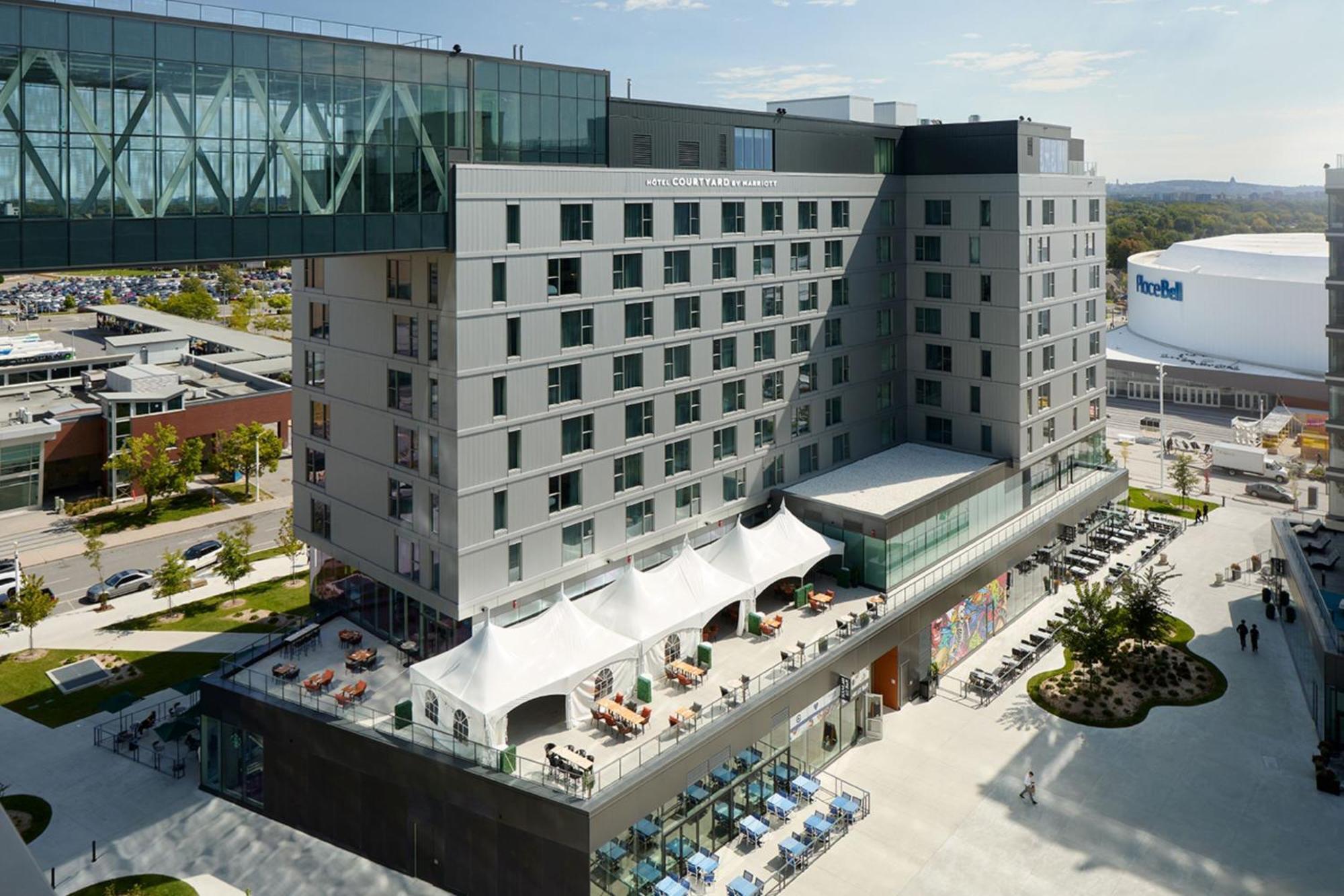 Hotel Courtyard By Marriott Montreal Laval Esterno foto